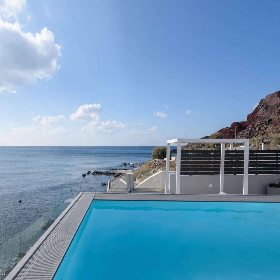 Sublime Villa & Caves Villa in Santorini
