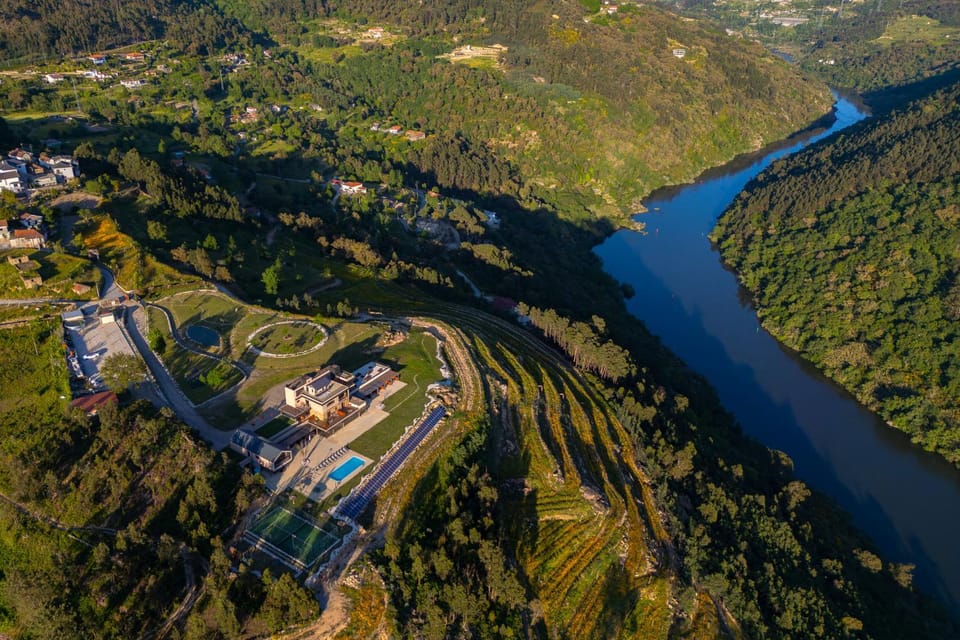 Property building, Day, Natural landscape, Bird's eye view, Mountain view, River view
