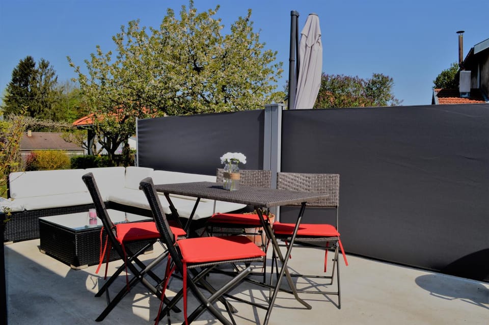 BBQ facilities, Balcony/Terrace