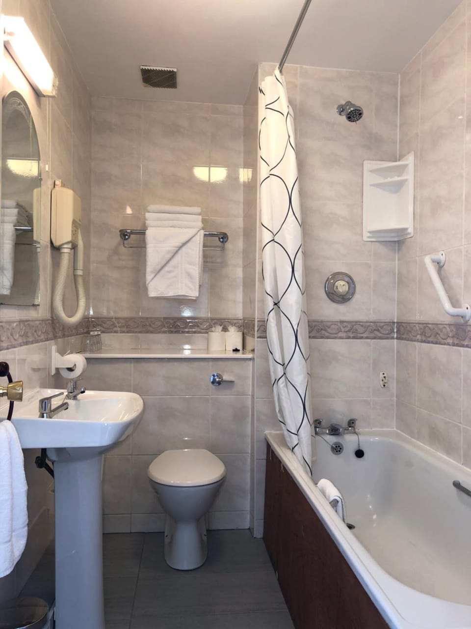 Harveys Guest House Bed and Breakfast in Dublin