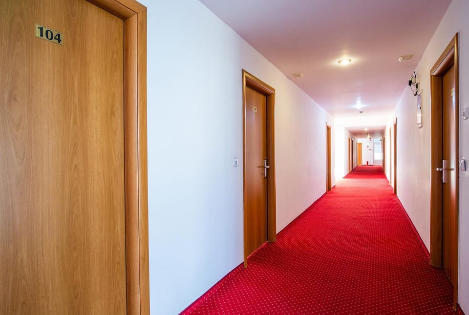Lobby or reception, On site