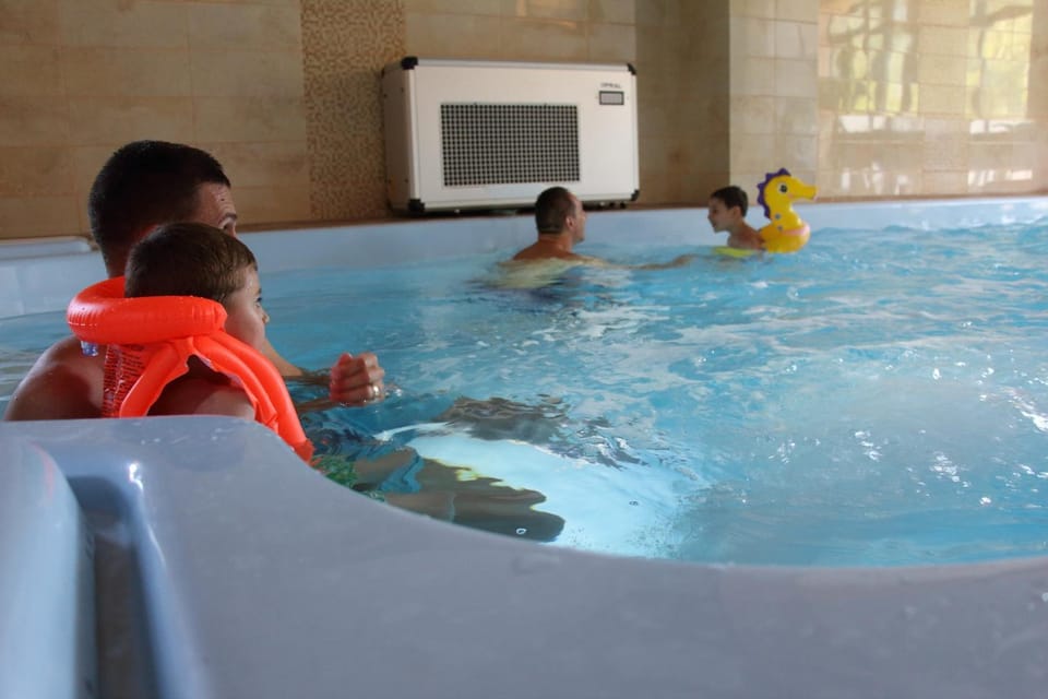 Spa and wellness centre/facilities, Swimming pool