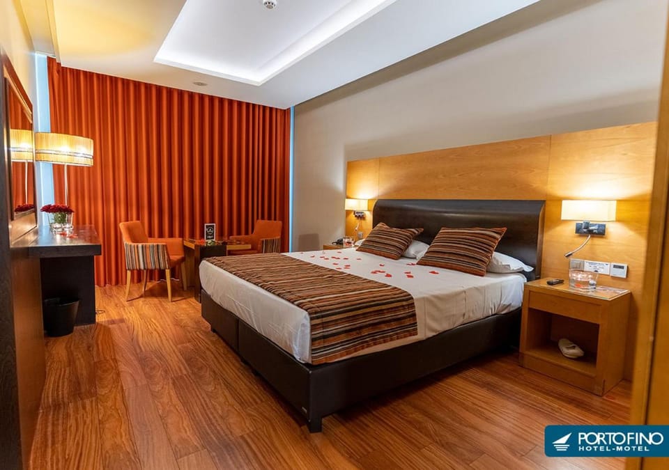 Bed, Decorative detail, Bedroom