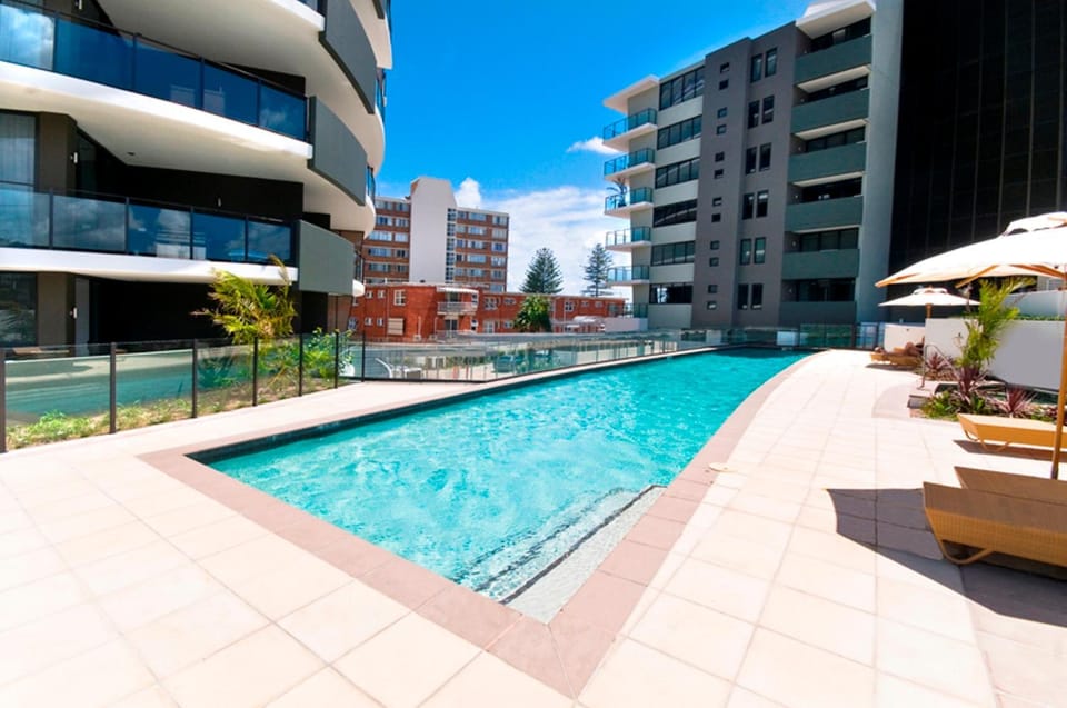 Day, Swimming pool, Swimming pool