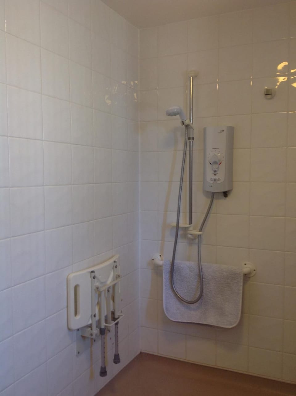 Bathroom, Facility for disabled guests