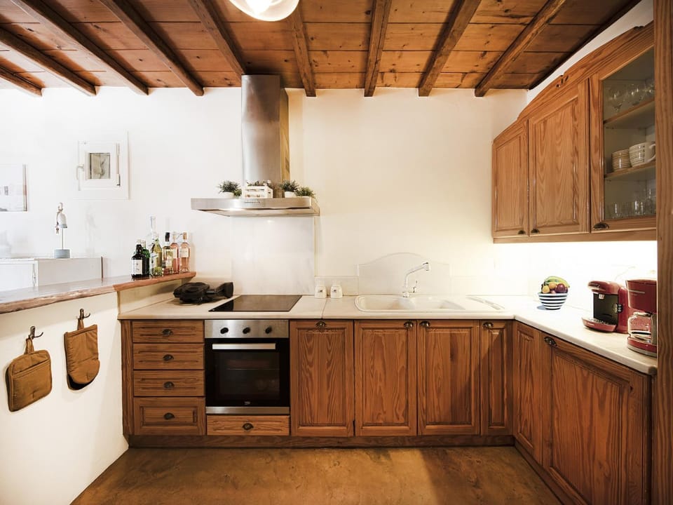 Kitchen or kitchenette, Other