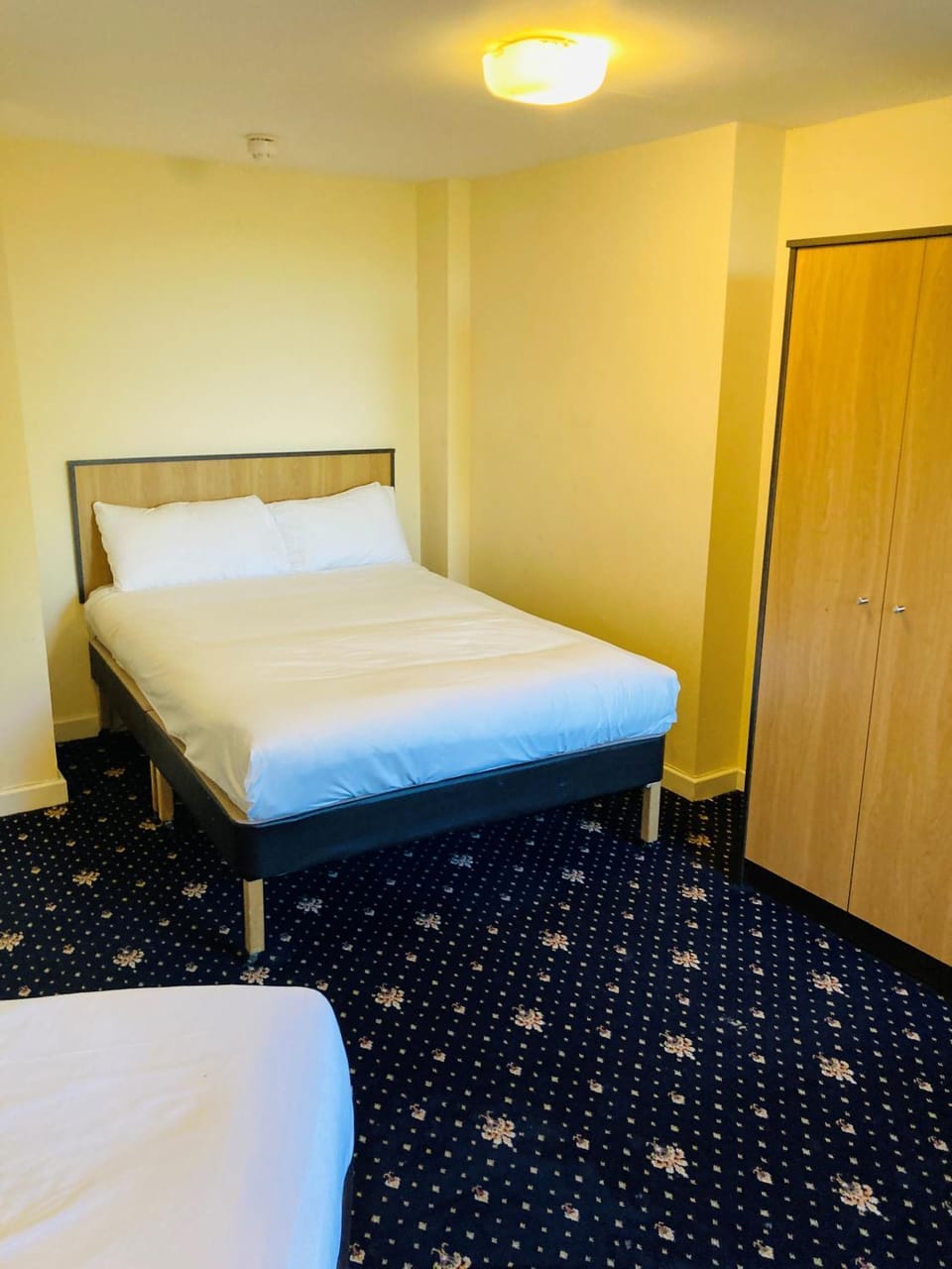 Bed, Bedroom, wardrobe