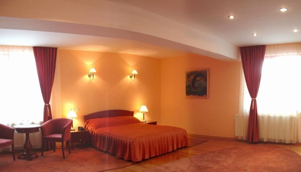 Day, Photo of the whole room