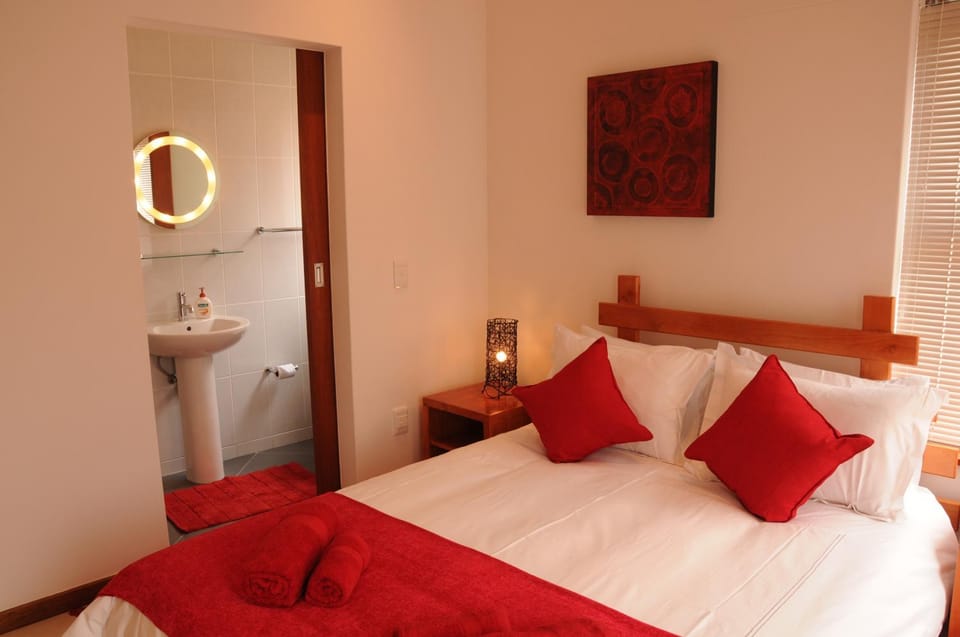 Bathroom, Bedroom