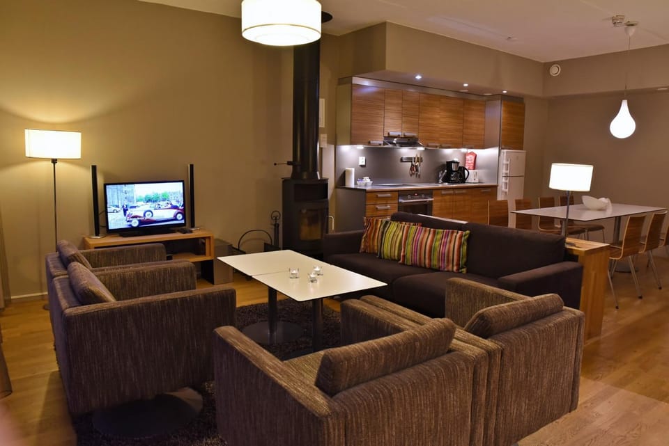 Living room, Photo of the whole room, Seating area