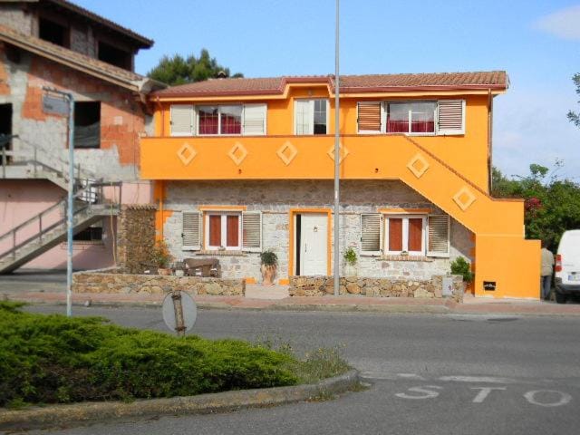 Property building, Facade/entrance
