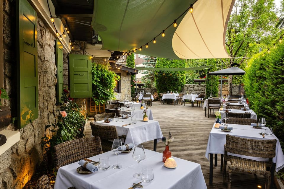 Patio, Restaurant/places to eat, Meals, Dinner