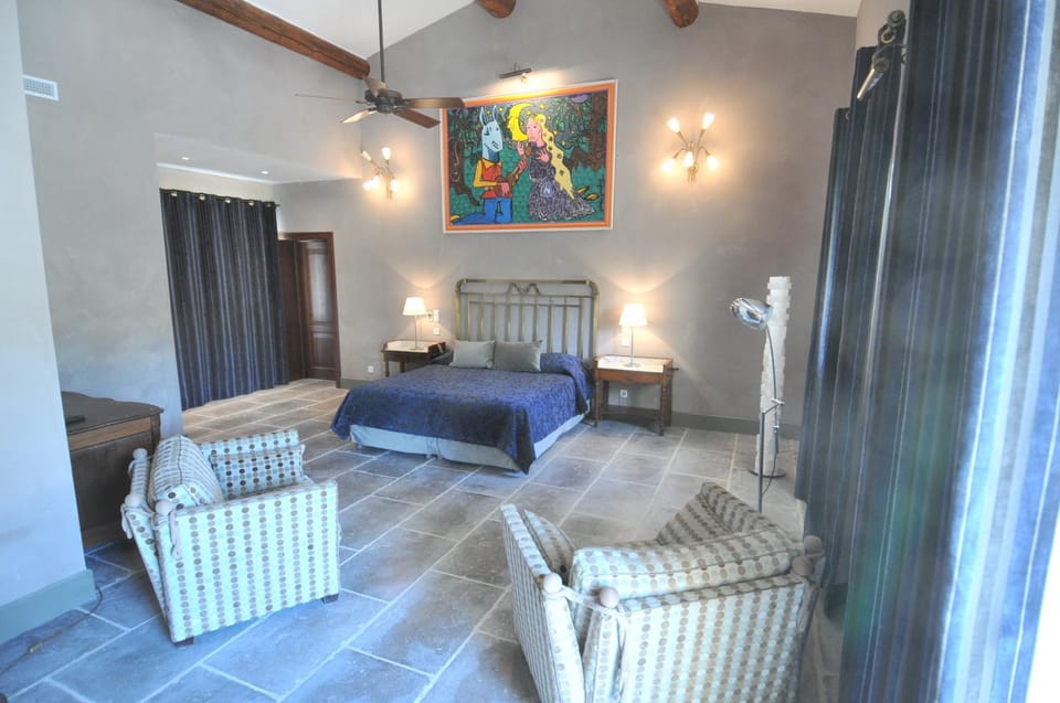 Domaine du Grand Malherbes Hotel in Occitanie