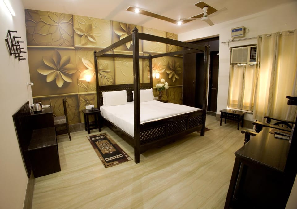 Bed, Photo of the whole room, air conditioner