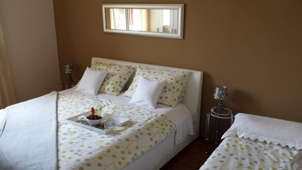 Decorative detail, Bedroom