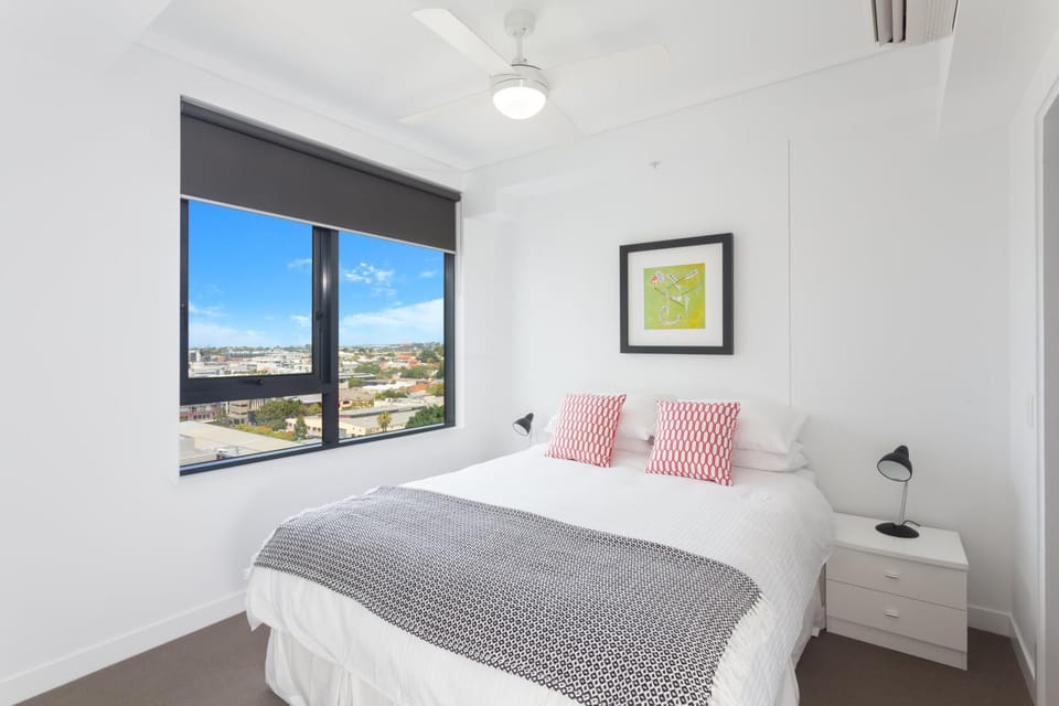 Keeping Cool on Connor - Executive 2BR Fortitude Valley apartment with pool and views Apartment in Brisbane
