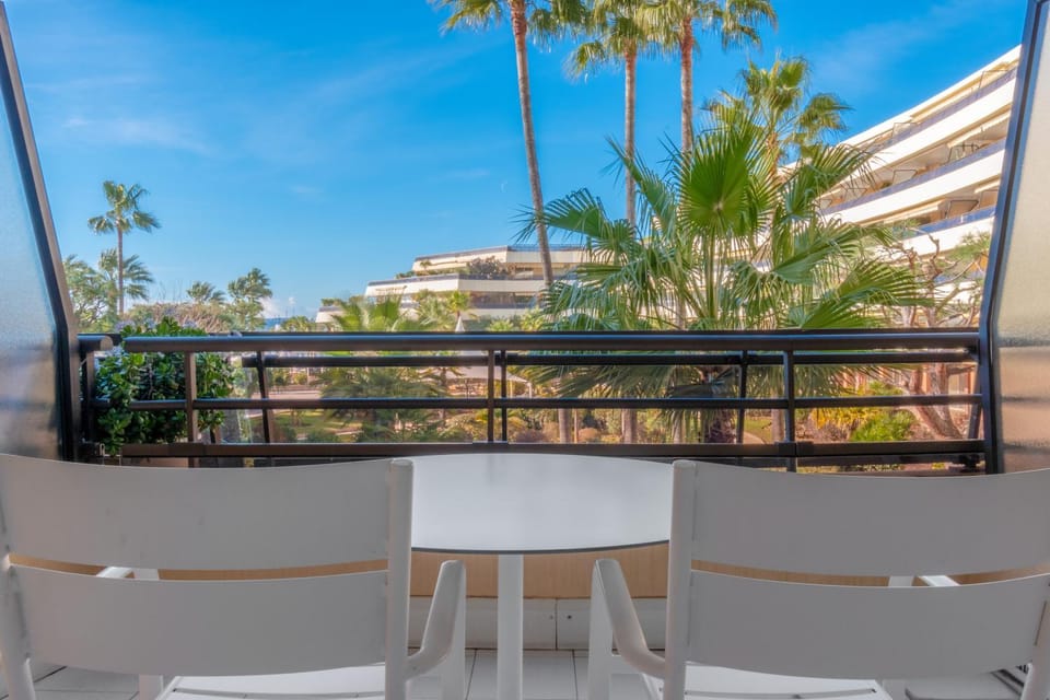 Day, View (from property/room), Balcony/Terrace, Garden view