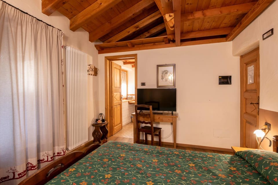 Maison Colombot Bed and Breakfast in Aosta
