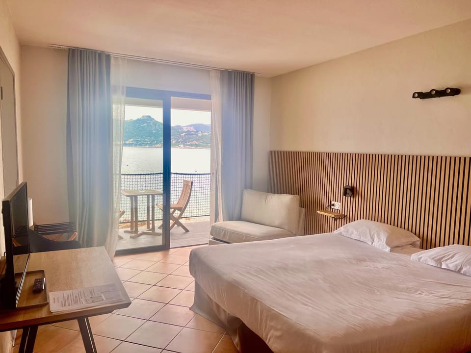 Bedroom, Sea view