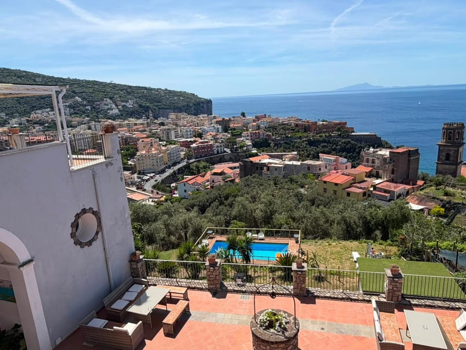 Natural landscape, City view, Swimming pool
