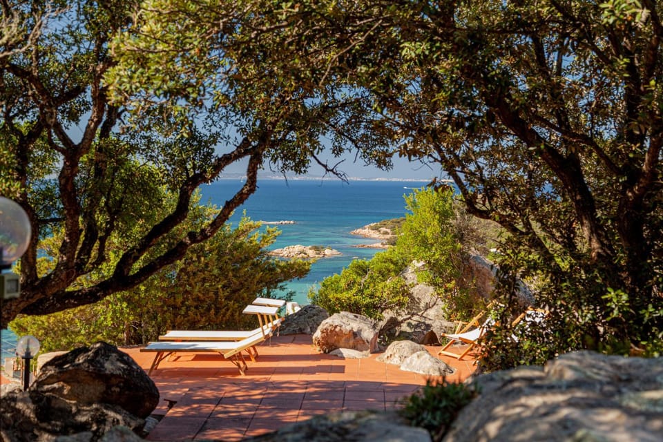Balcony/Terrace, Pool view, Sea view, Swimming pool