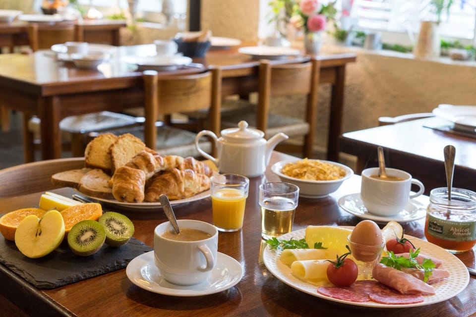 Buffet breakfast