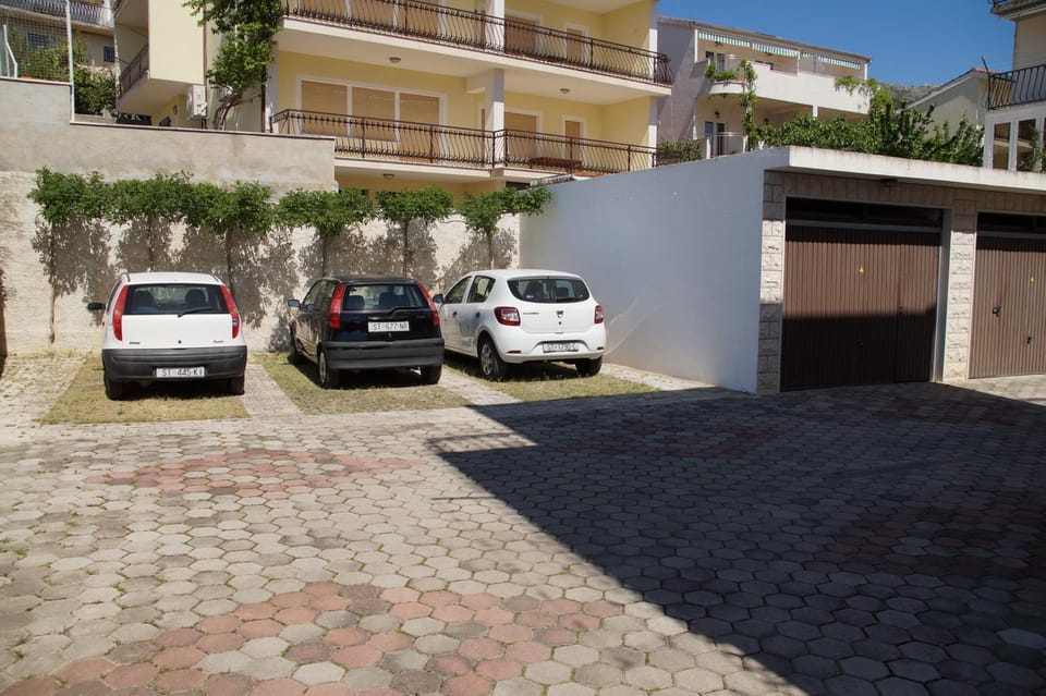 Patio, Lobby or reception