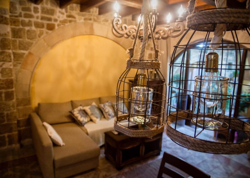 Living room, Decorative detail