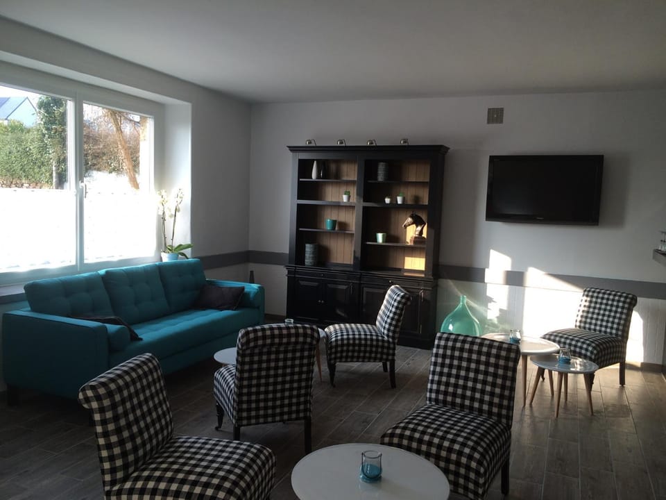 Day, Lobby or reception