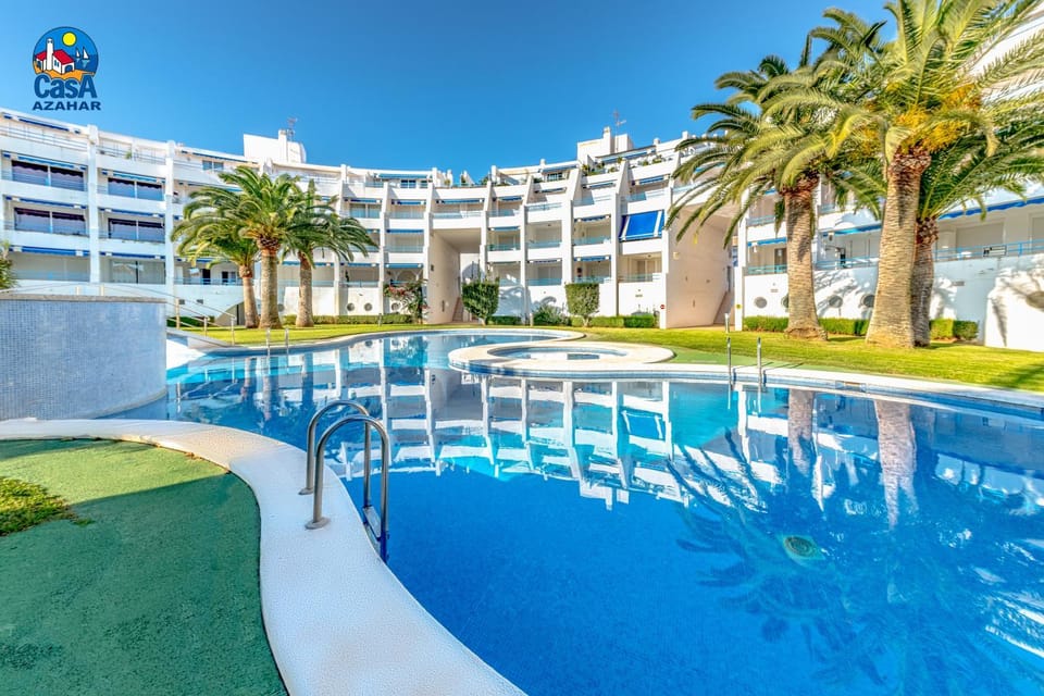 Pool view, Swimming pool