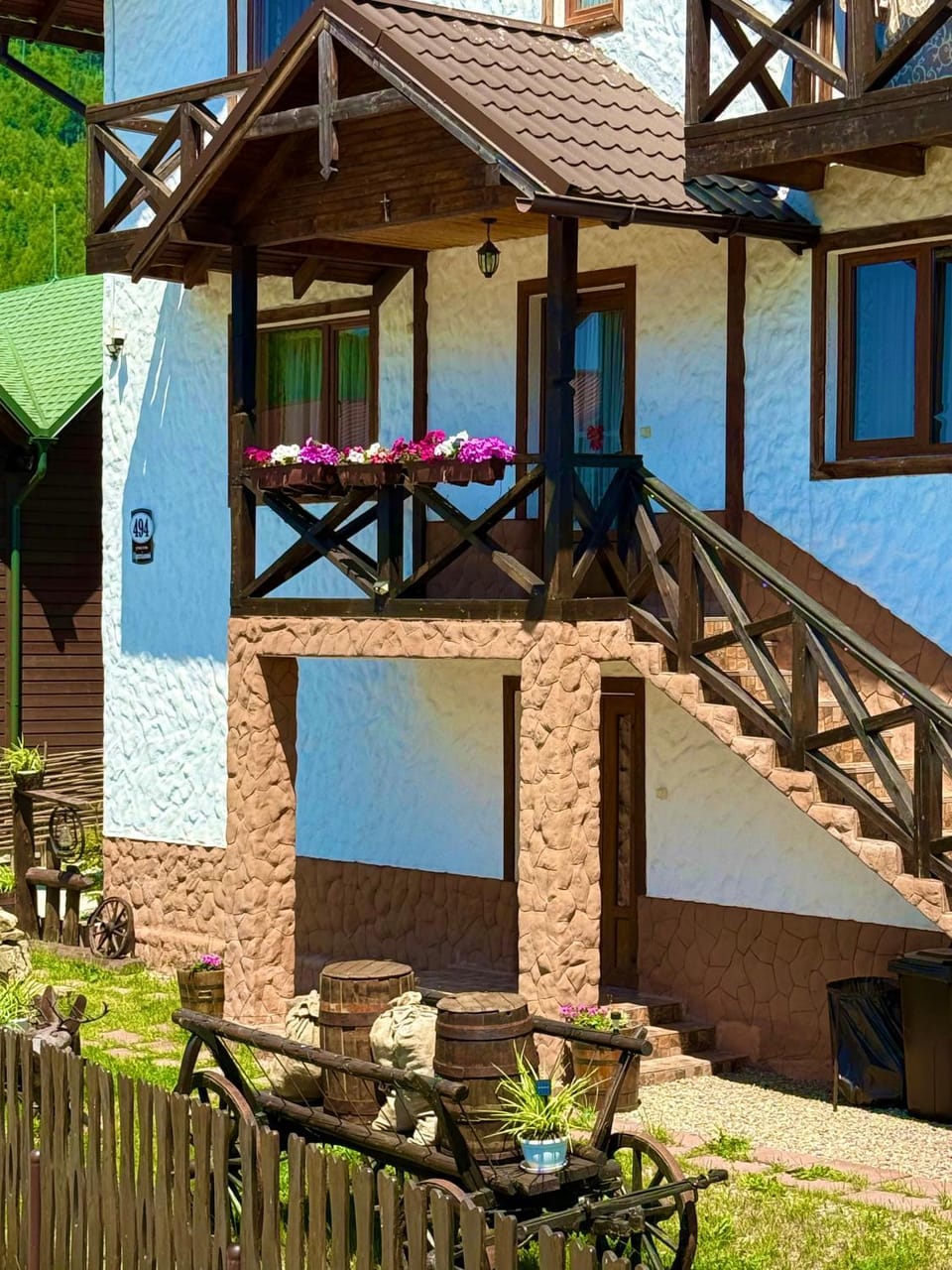 Property building, Day, View (from property/room), Balcony/Terrace, Garden view
