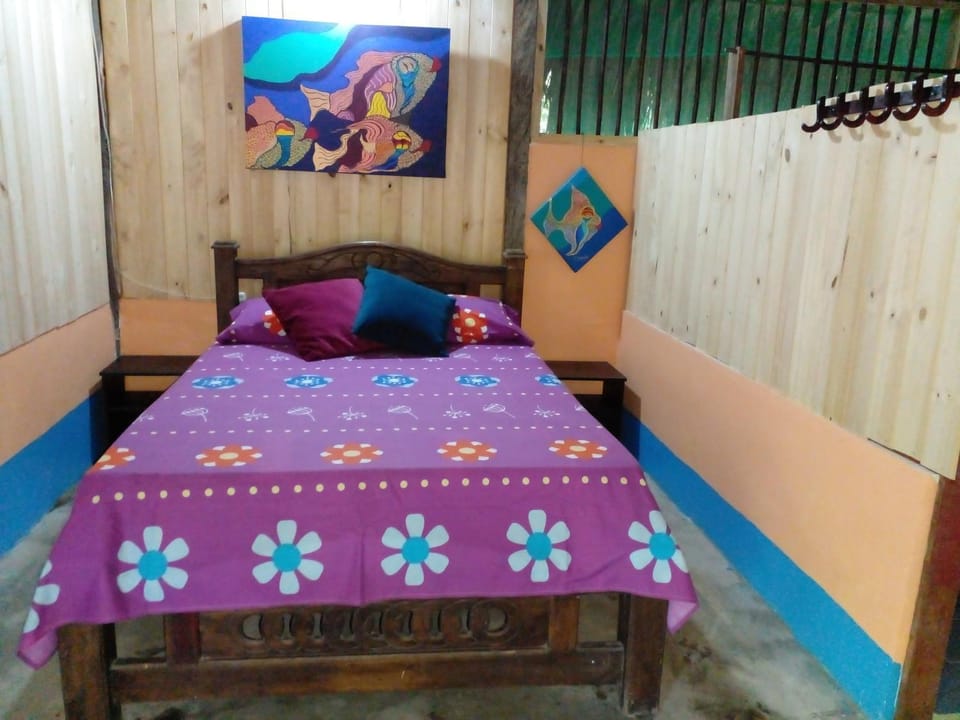 Bed, Photo of the whole room