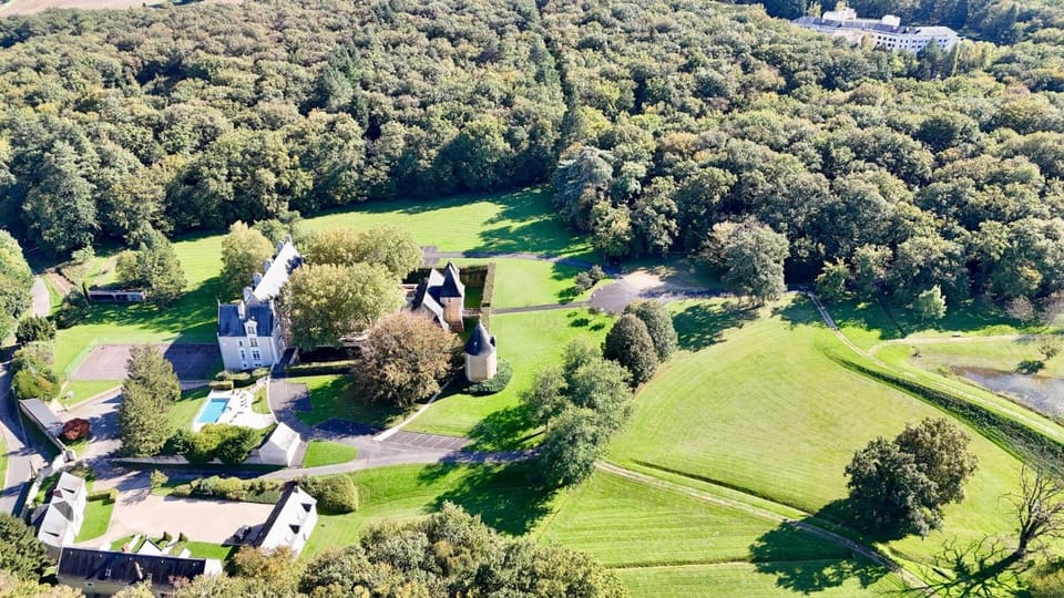 Château de la Menaudière Hotel in Centre-Val de Loire
