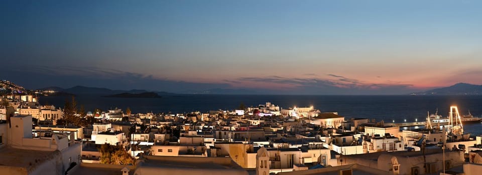 Nearby landmark, City view, Sea view, Sunset
