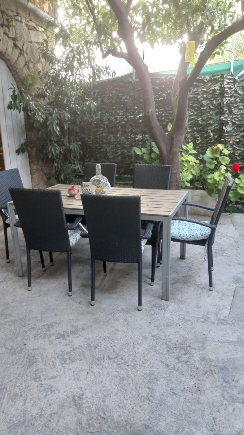 Fisherman's Guest house Galeb Bed and Breakfast in Cavtat