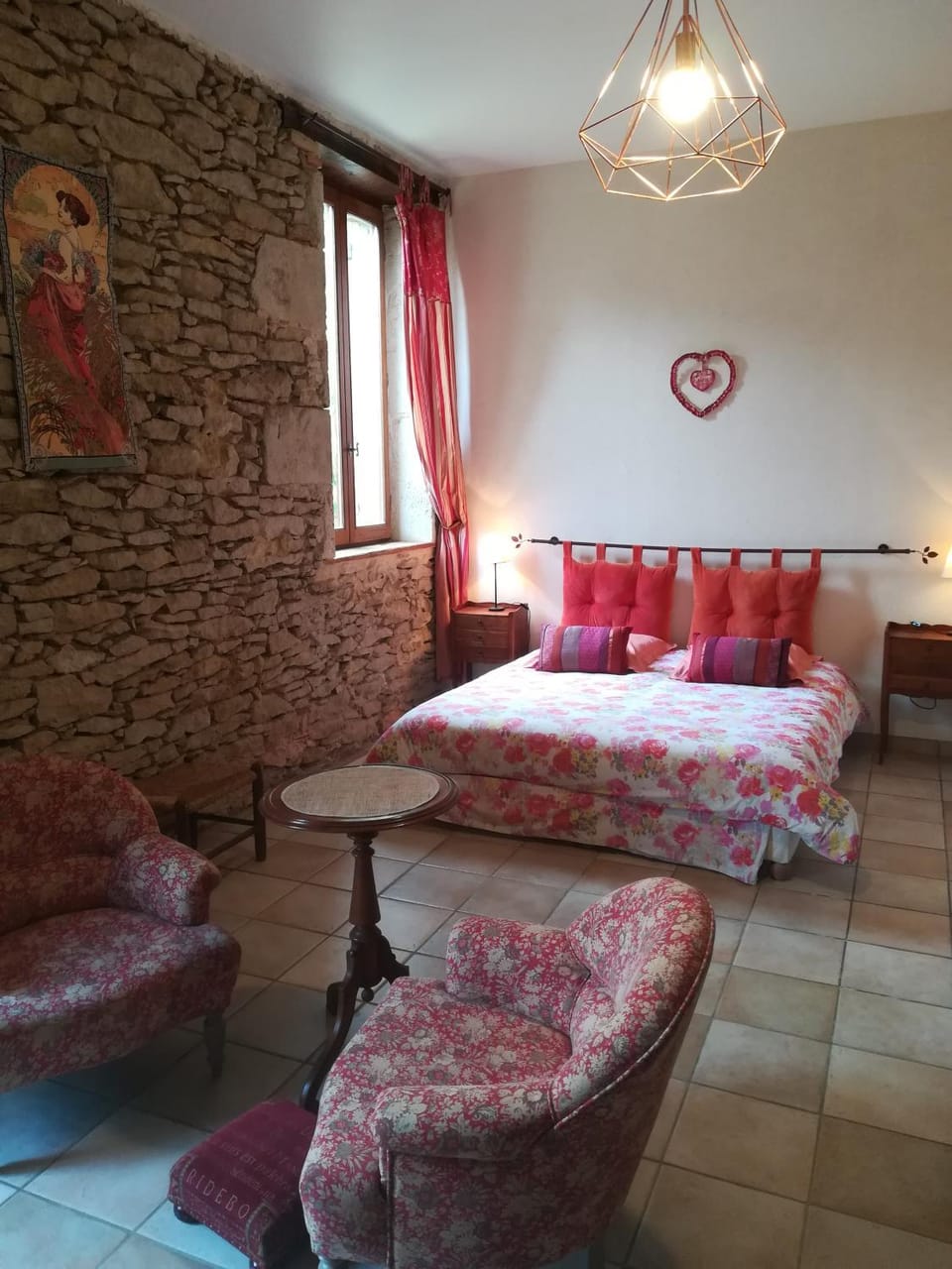Bed, Photo of the whole room, Seating area, Bedroom, children