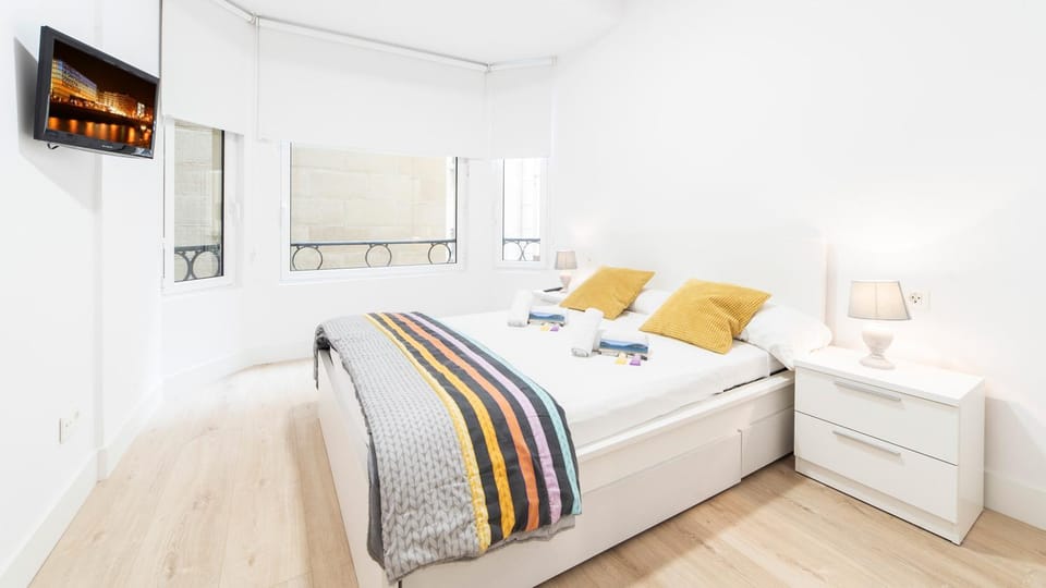 Central Luxury- SSHousing Apartment in San Sebastian