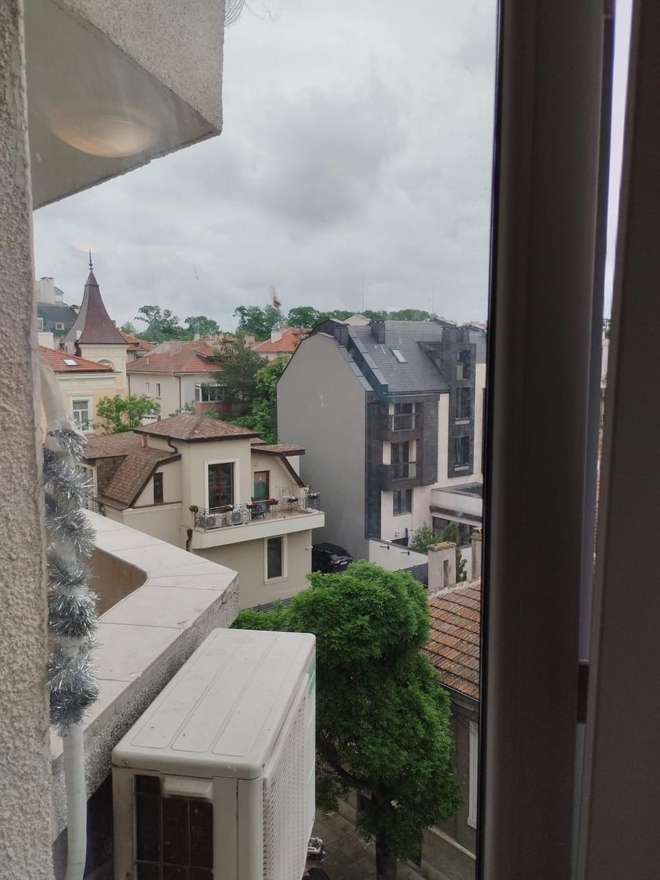 View (from property/room), Balcony/Terrace, Street view