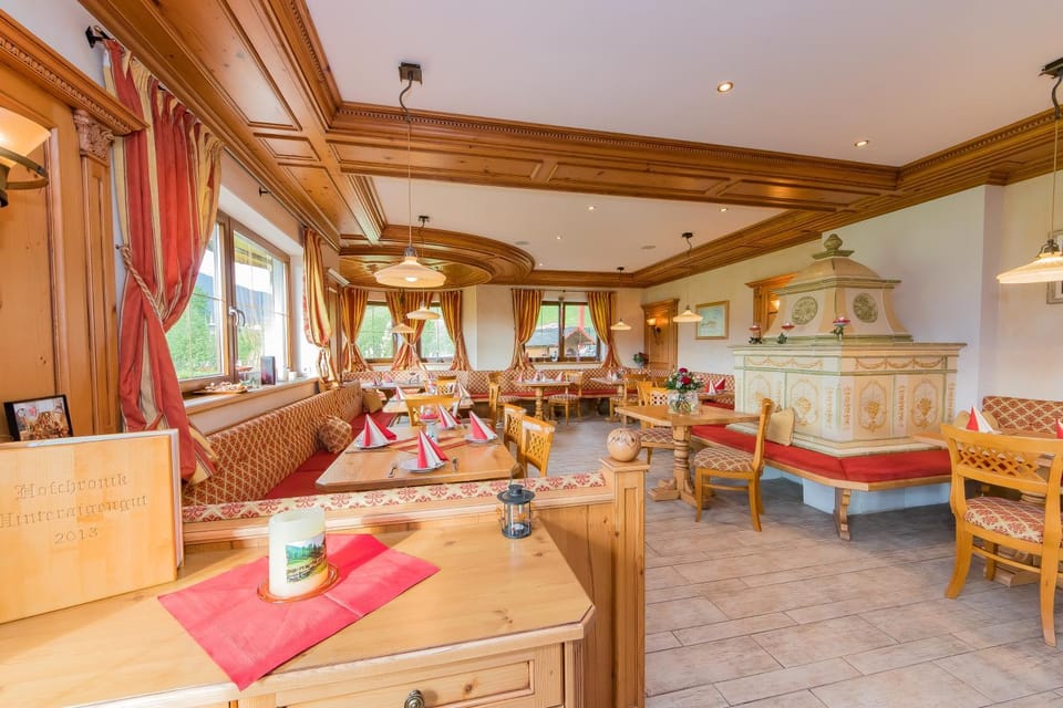 Hinteraigengut Farm Stay in Salzburgerland