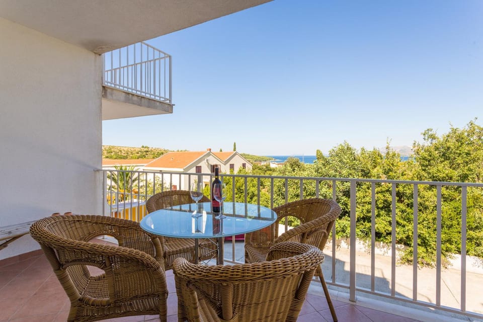 Balcony/Terrace, Landmark view, Sea view