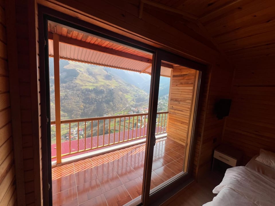 Bed, Natural landscape, View (from property/room), Balcony/Terrace, Mountain view
