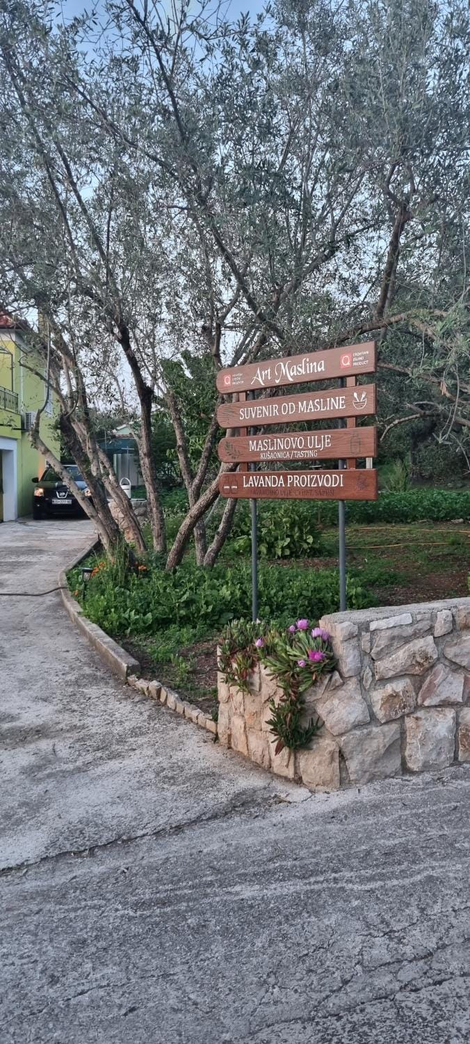 Senkini Dvori Apartment in Zadar County