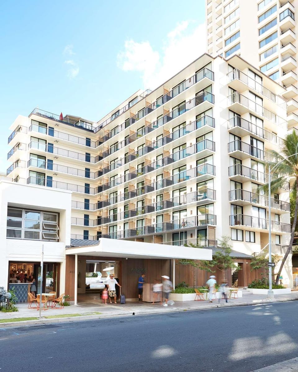 Property building, Facade/entrance, Day, Street view