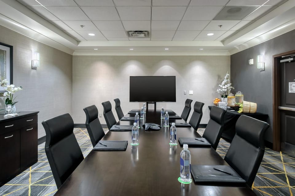 Meeting/conference room
