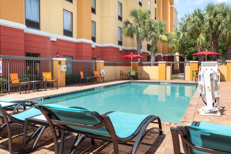 Pool view
