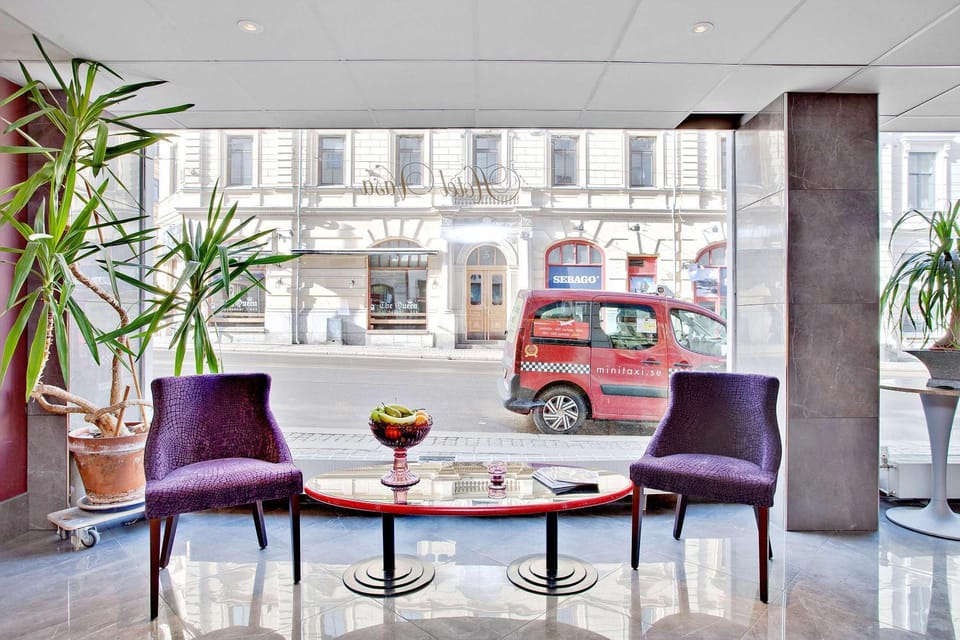 Lobby or reception, On site