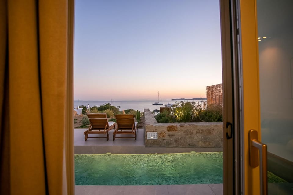 Sea view, Swimming pool