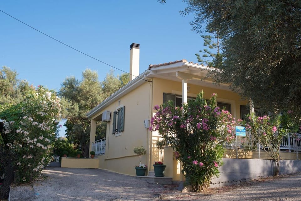 Lefkada Summer House near the beach House in Lefkada, Lefkada Municipality, Greece