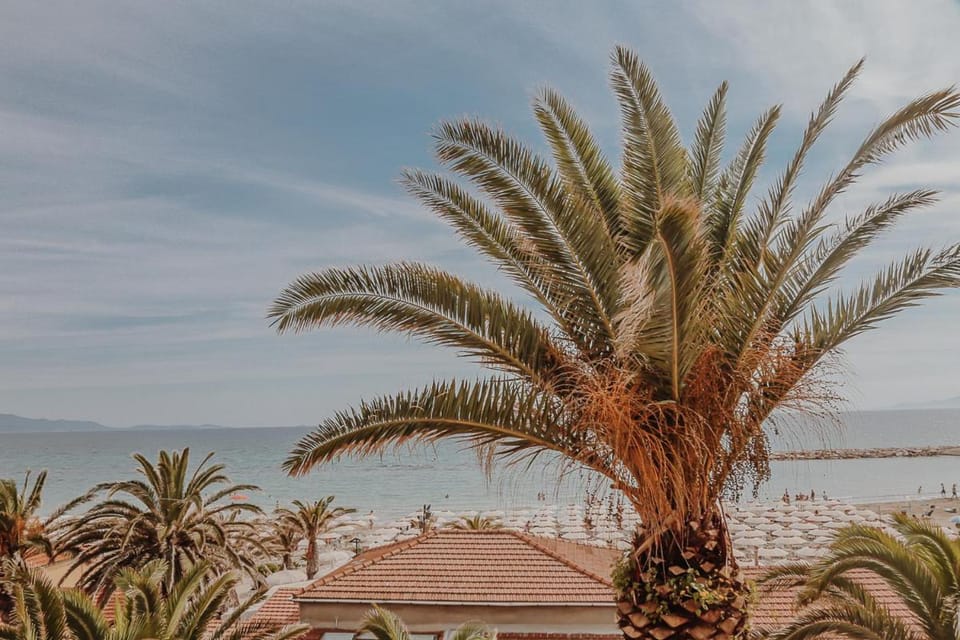 Lampada di Aladino Hotel in Follonica