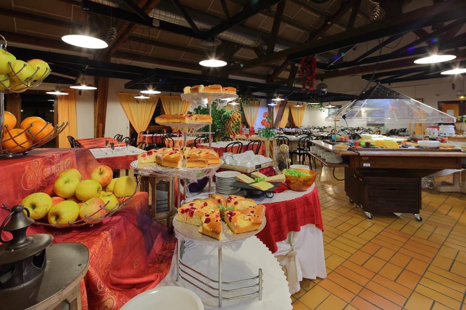 Restaurant/places to eat, Breakfast